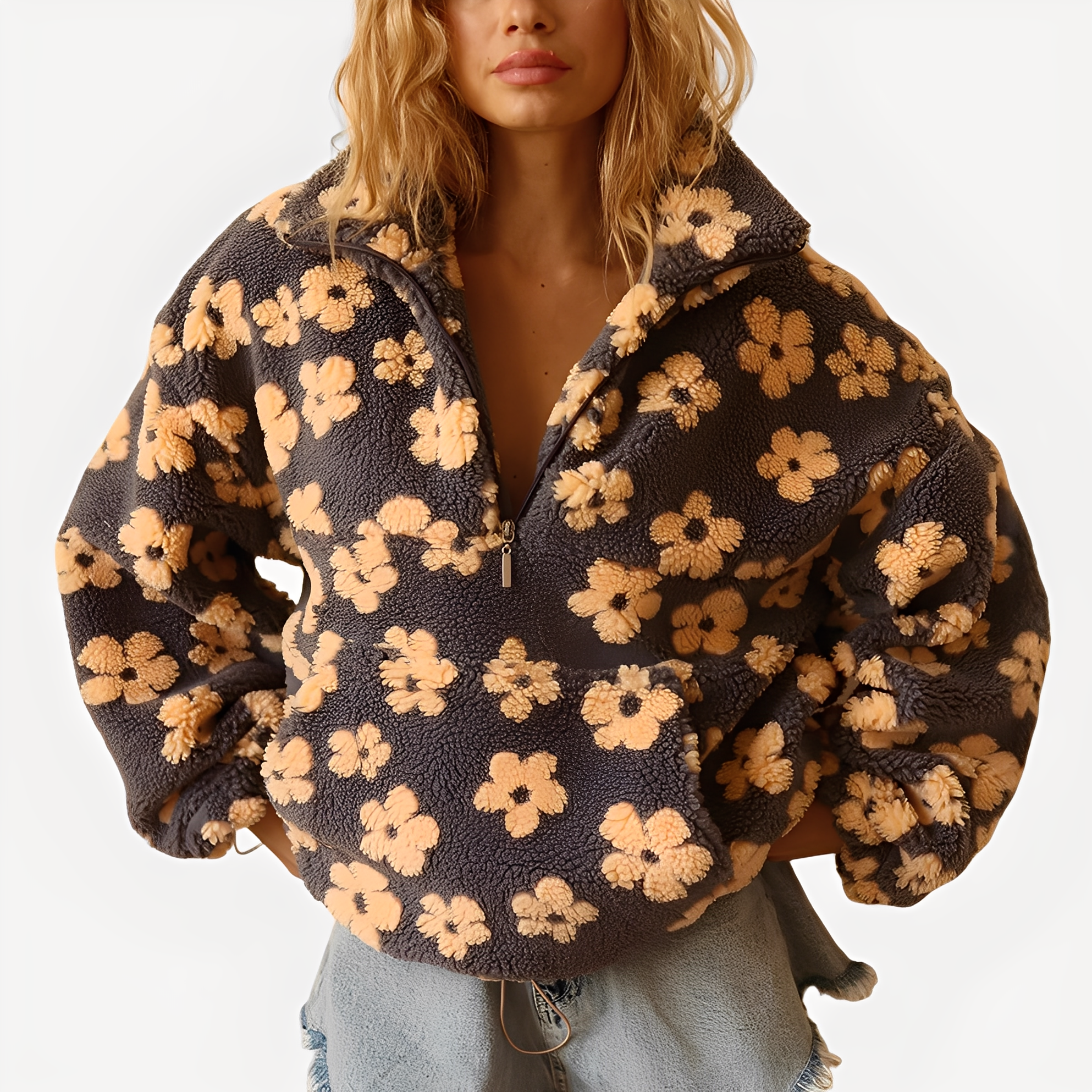 Elizabeth - Moderner Pulli mit Blumenschmuck