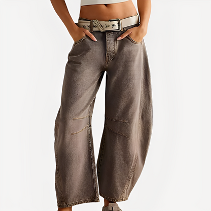 Celestine - women's jeans with wide, classic-inspired style