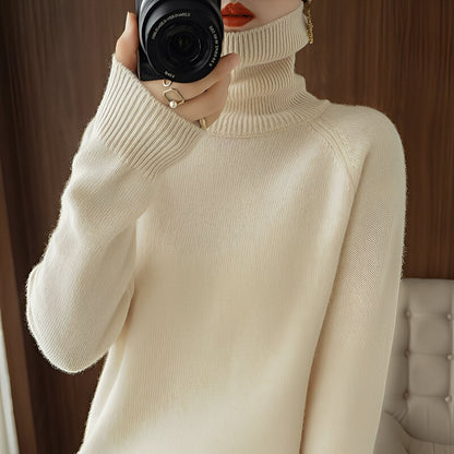 Kaycee - Stylish women's turtleneck sweater