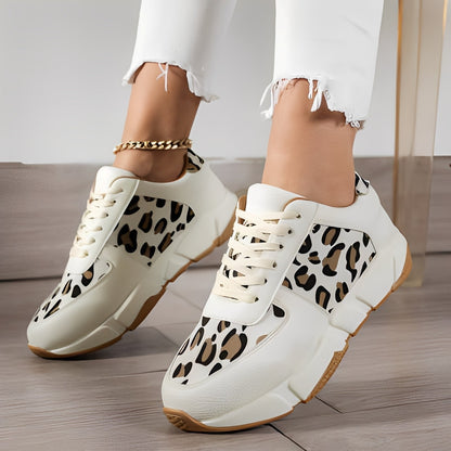 Wendy - Trendy, comfortable women's shoes with pattern