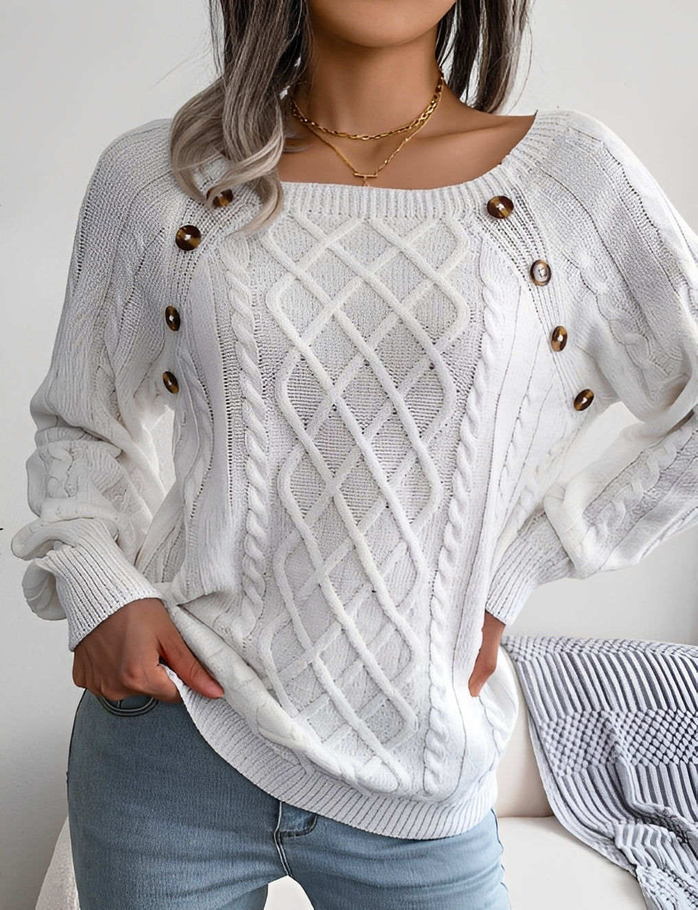 Sally - Fashionable women's sweater with button elements