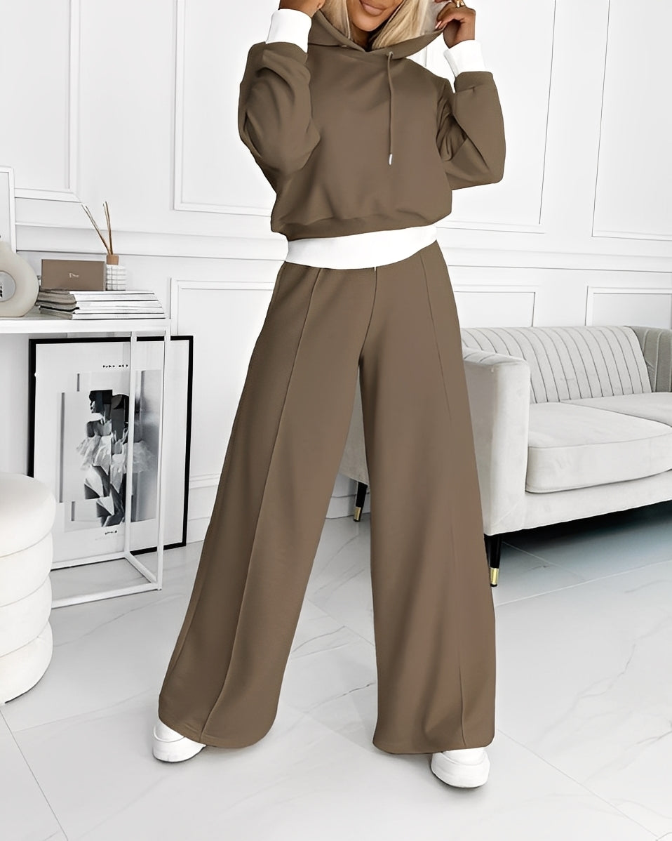 Paulina - Stylish women's hooded tracksuit set