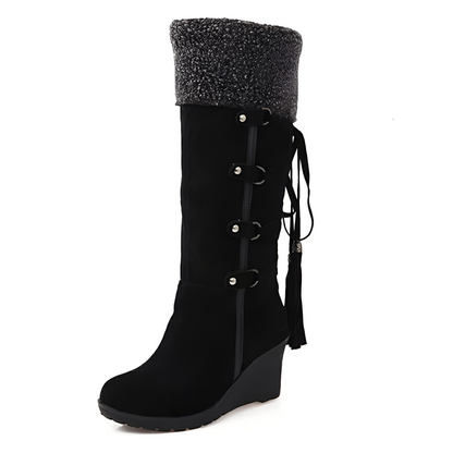 Maria - Fashionable women's boots with fur lining and wedge heel