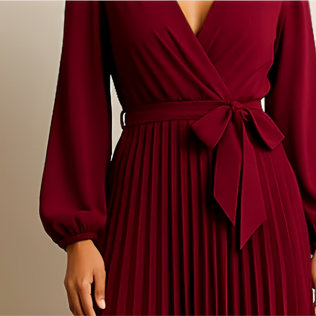 Naomi - Elegantes Kleid mit V-Ausschnitt und Drapierungen