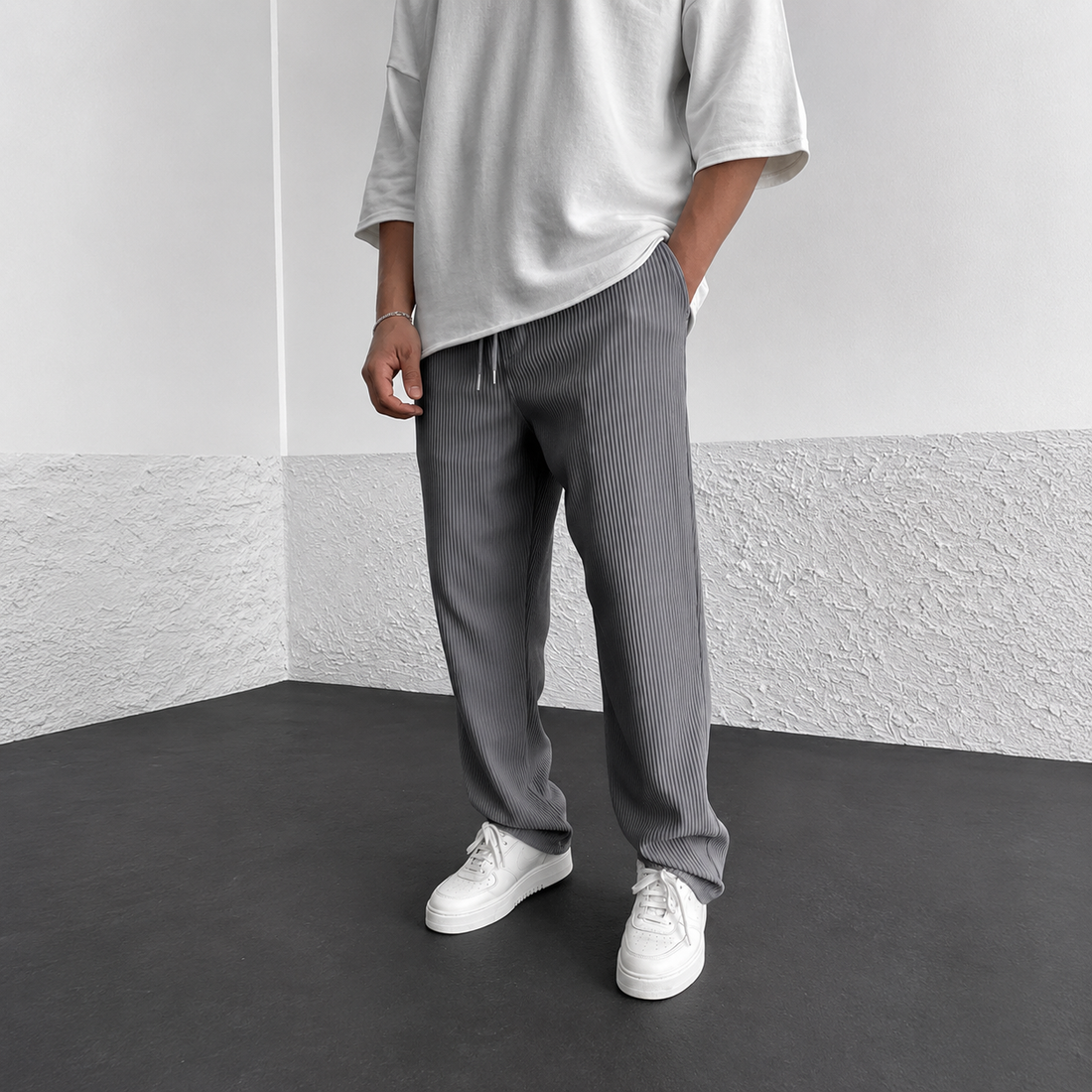 Zeke - Locker sitzende Hose mit Kordelzug