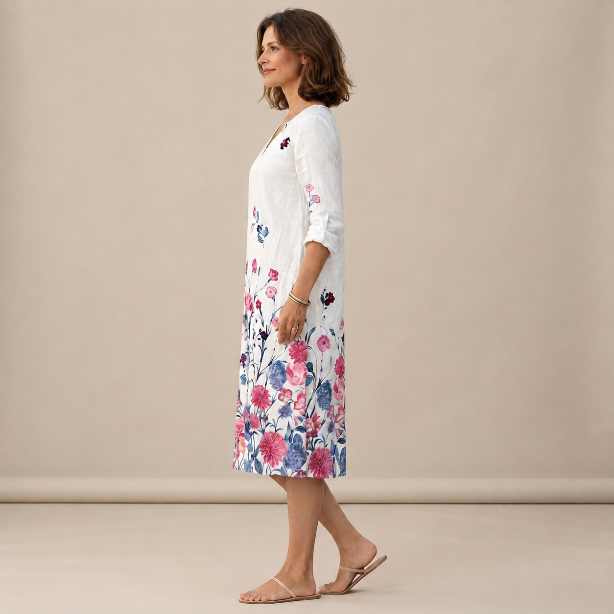 Ninna - Elegantes und figurbetontes V-Ausschnitt-Kleid