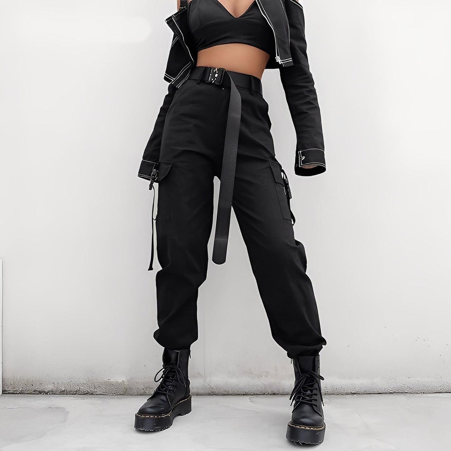 Clotilde - Elastic women's cargo pants with high waist