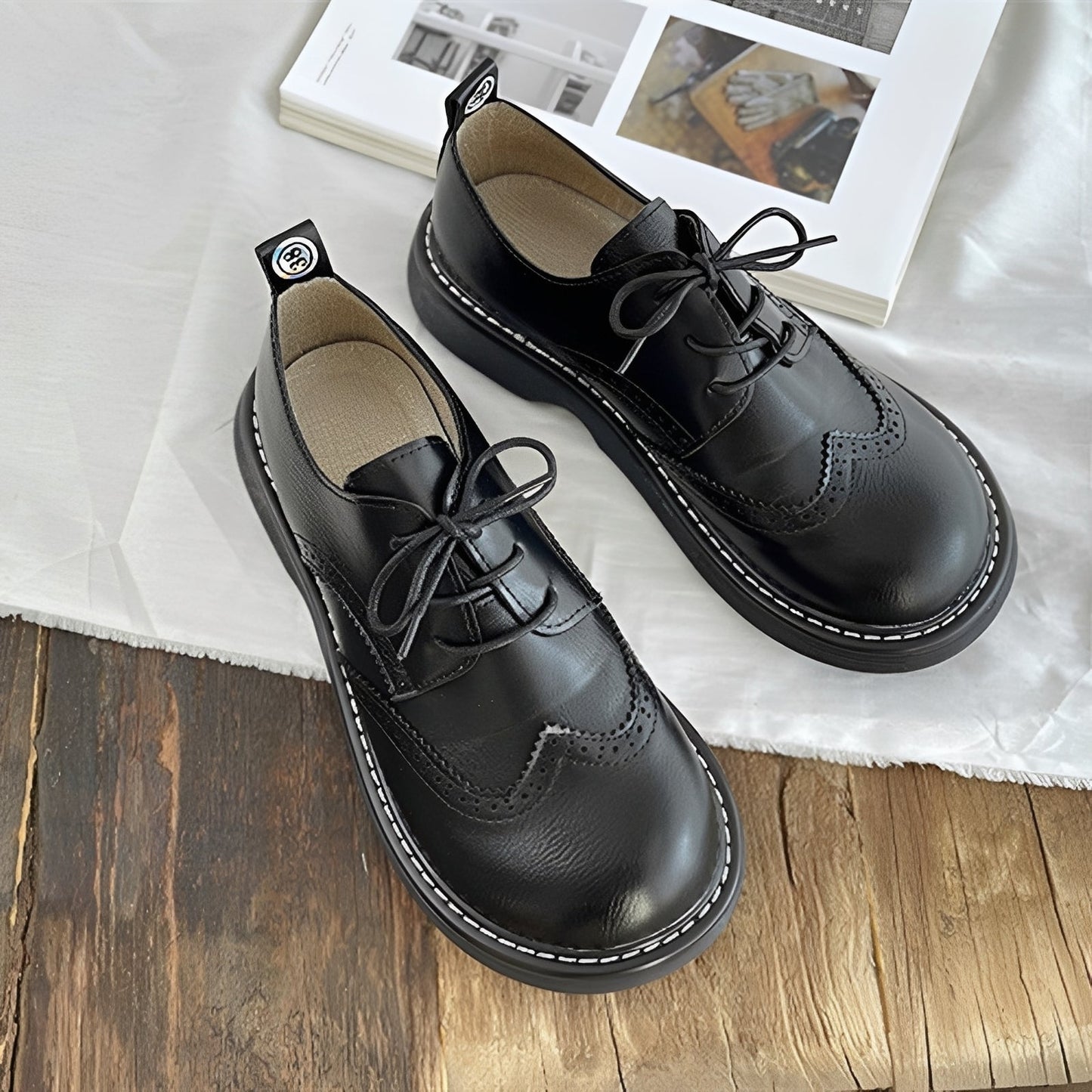 Vanessa - Klassische Oxford-Lederschuhe für Damen