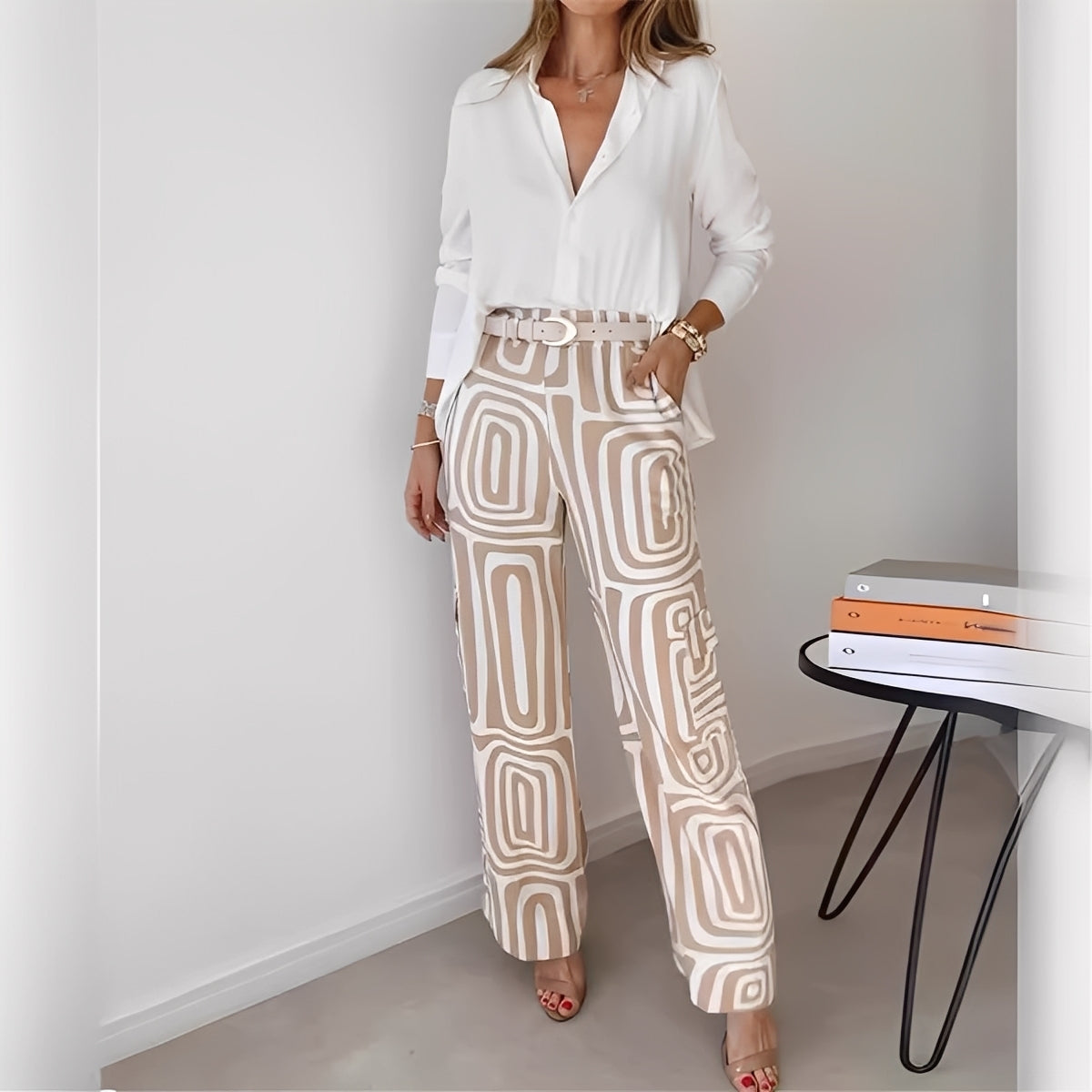 Ginette - Stylish women's shirt and pants set