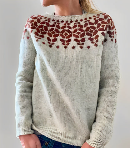 Flavienne - Simple women's winter sweater with round neckline