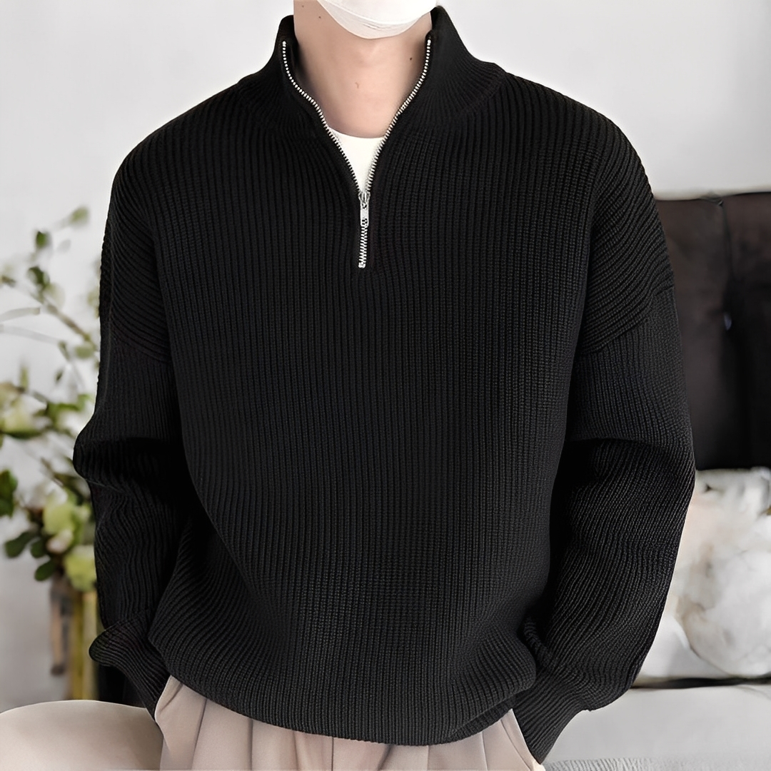 Jeffrey - Elegant, loosely knitted men's sweater
