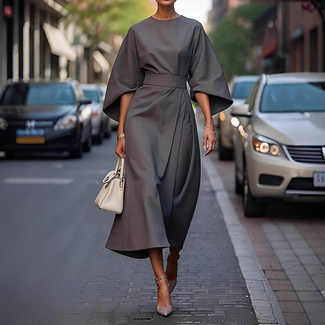 Élise - Elegant women's dress with lantern sleeves and belt