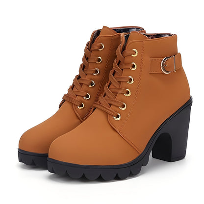 Roxanne - Trendy women's ankle boots with block heel