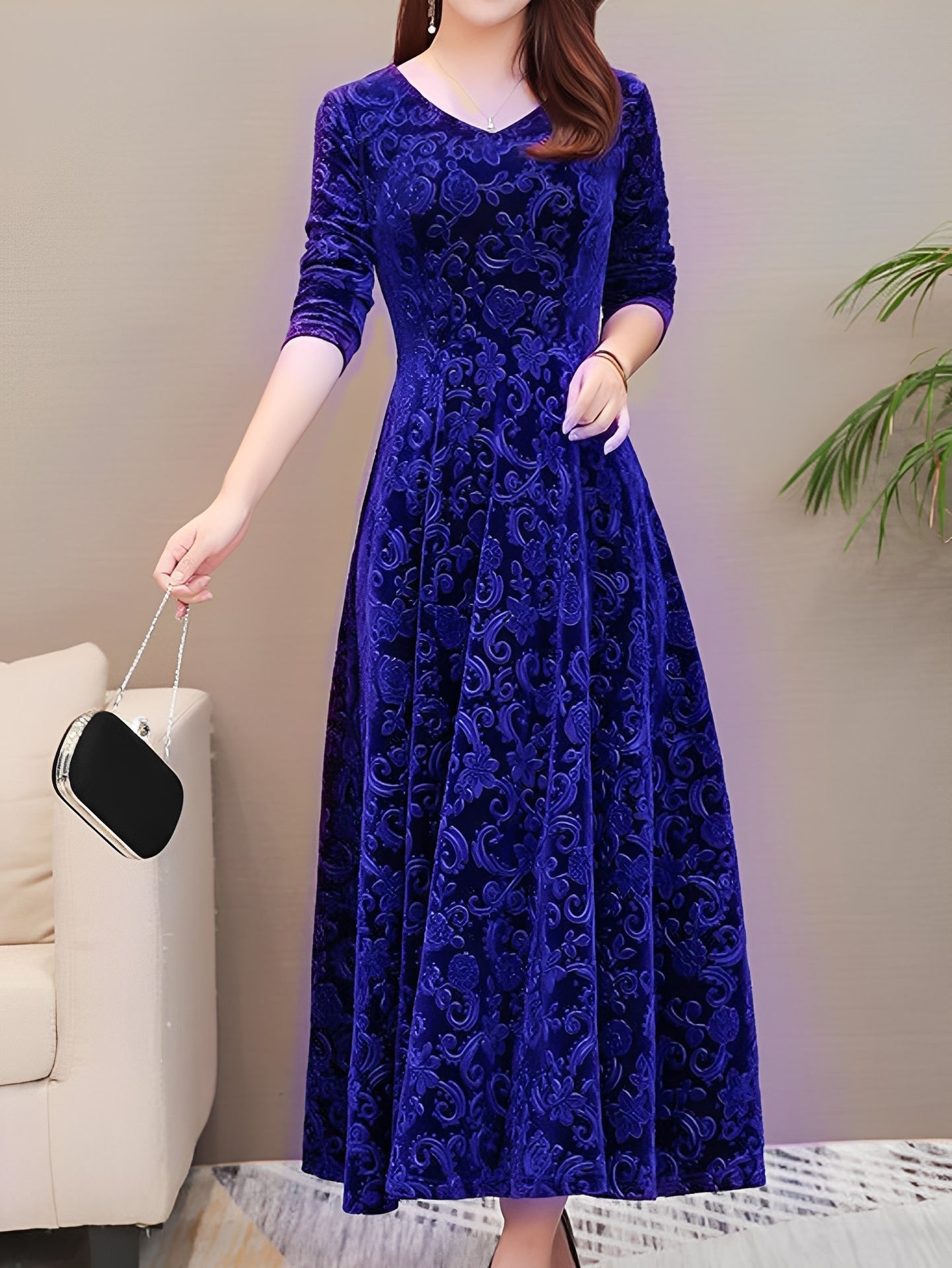Arianna - Stylish women's evening dress with long sleeves