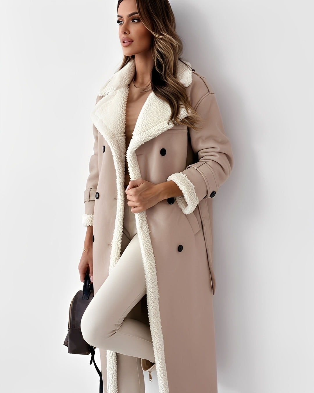 Sally - Elegant long women's coat with quilted lining