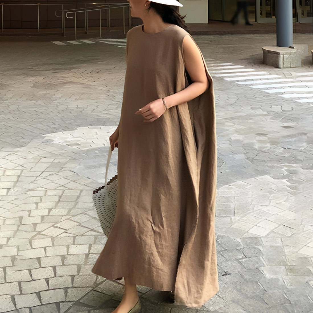 Carly - Luftiges, ärmelloses Damenplisseekleid