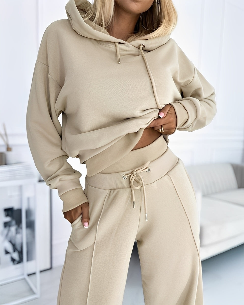 Paulina - Stylish women's hooded tracksuit set