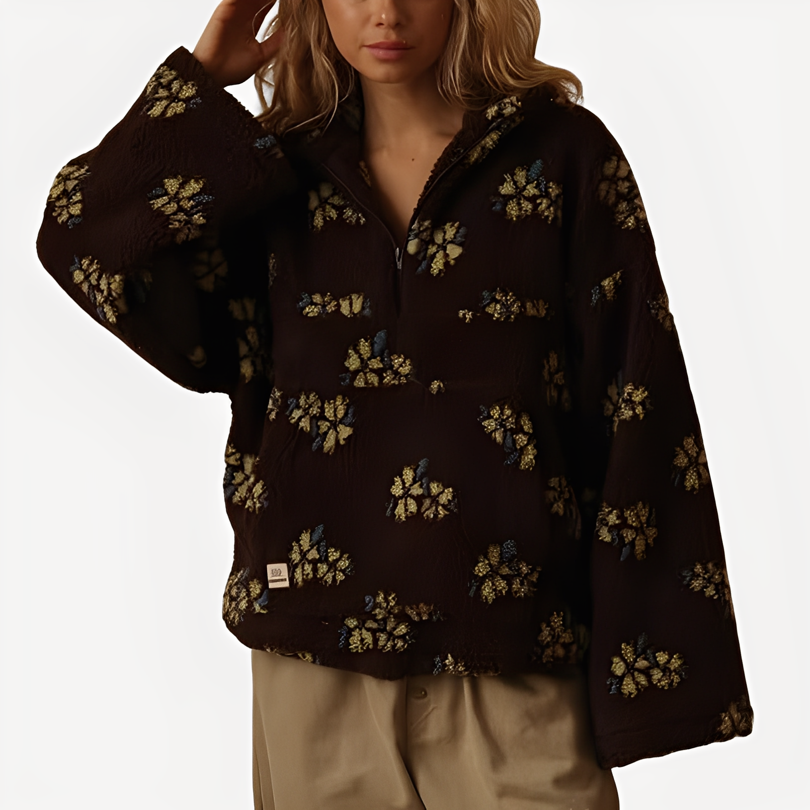 Elizabeth - Moderner Pulli mit Blumenschmuck