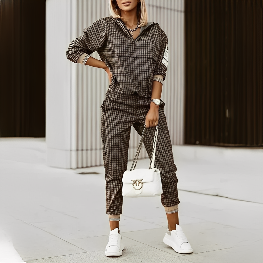 Chenafe - Dwuczęściowy elegancki zestaw dla kobiet