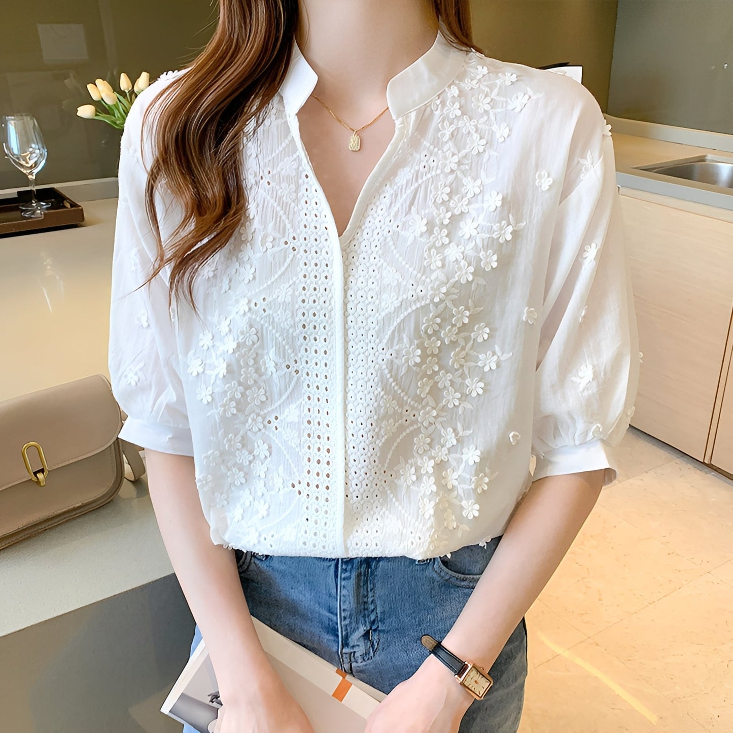 Abbigaille - Elegante und raffinierte Bluse für Frauen