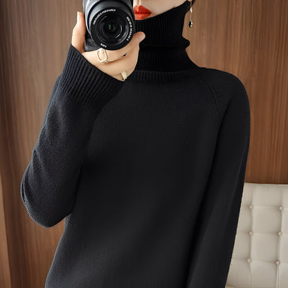 Kaycee - Stylish women's turtleneck sweater