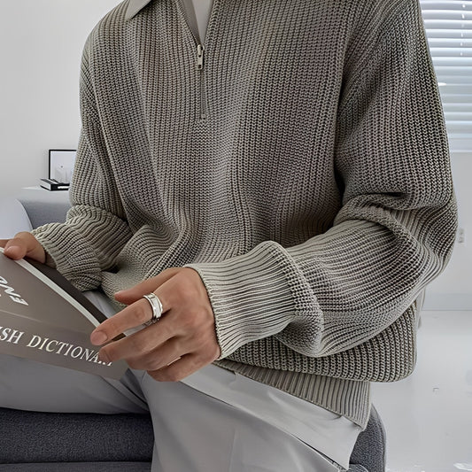 Jeffrey - Elegant, loosely knitted men's sweater