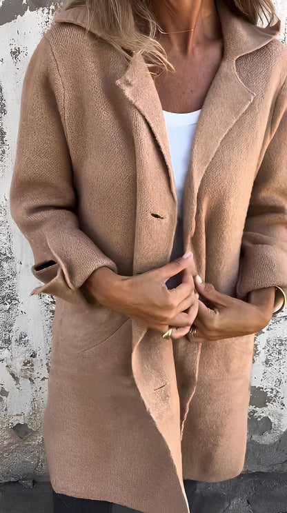 Meridith - Damenmantel mit langem, stilvollem Reverskragen