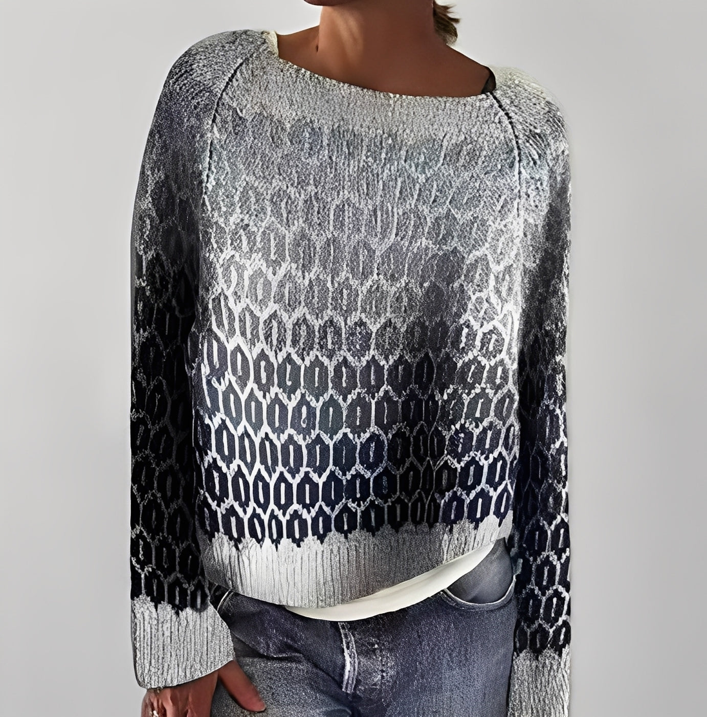 Flavienne - Simple women's winter sweater with round neckline