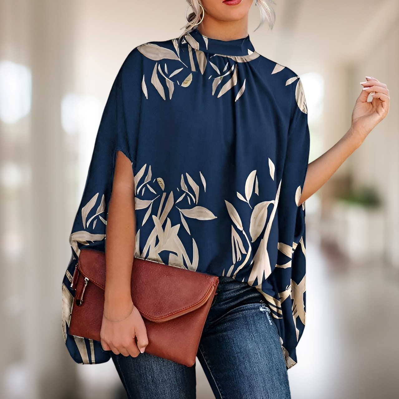 Zara - Stilvolle Bluse mit ausgestelltem Schnitt