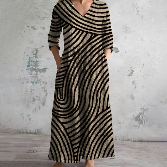 Simonne - Vintage women's dress with stripes