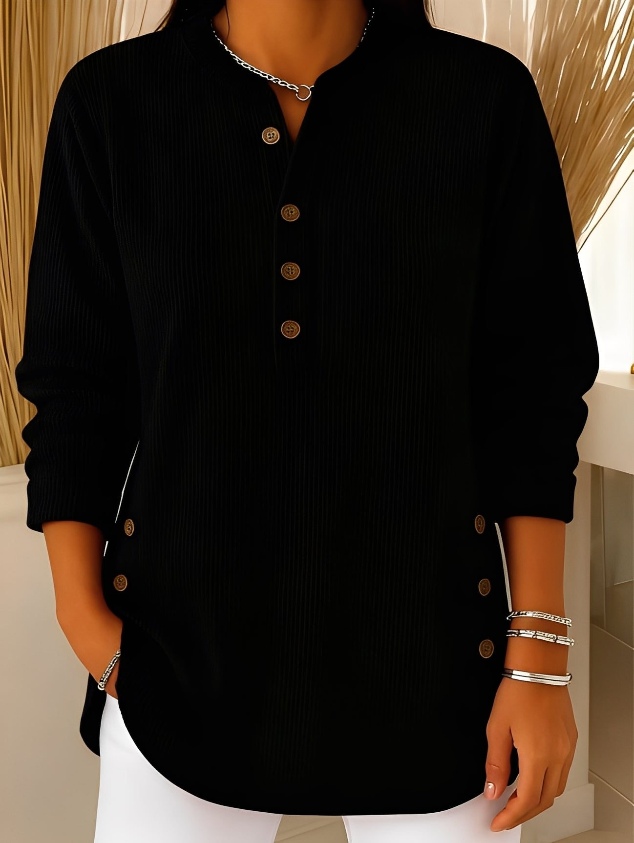 Jocelyn - Comfortable women's knit sweater with buttons