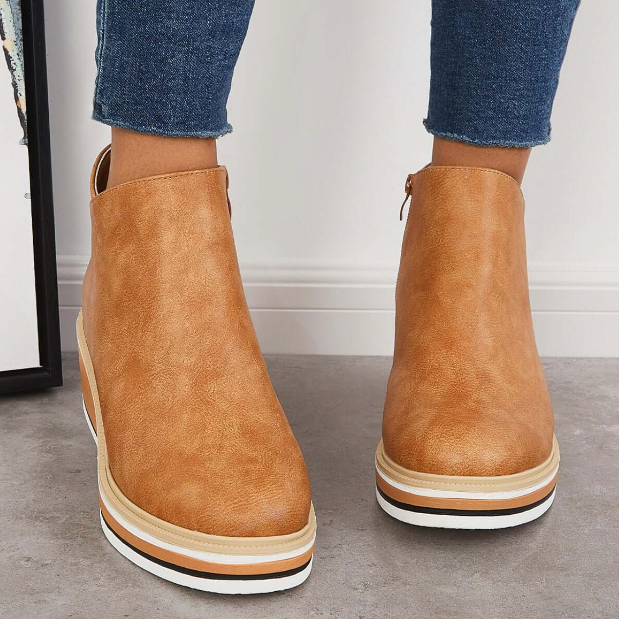 Mari Stella – Stilvolle Lederstiefel mit Ziernähten