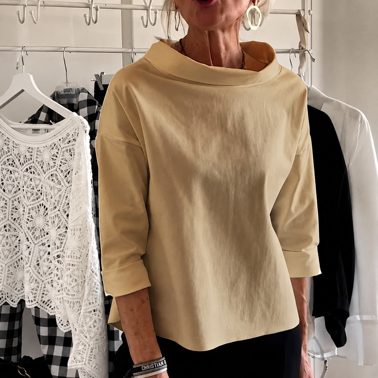 Sofia - Elegantes, locker sitzendes Oberteil für Damen