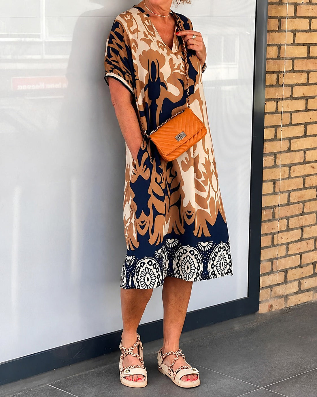 Yaseen - Kleid mit kreativer Gestaltung