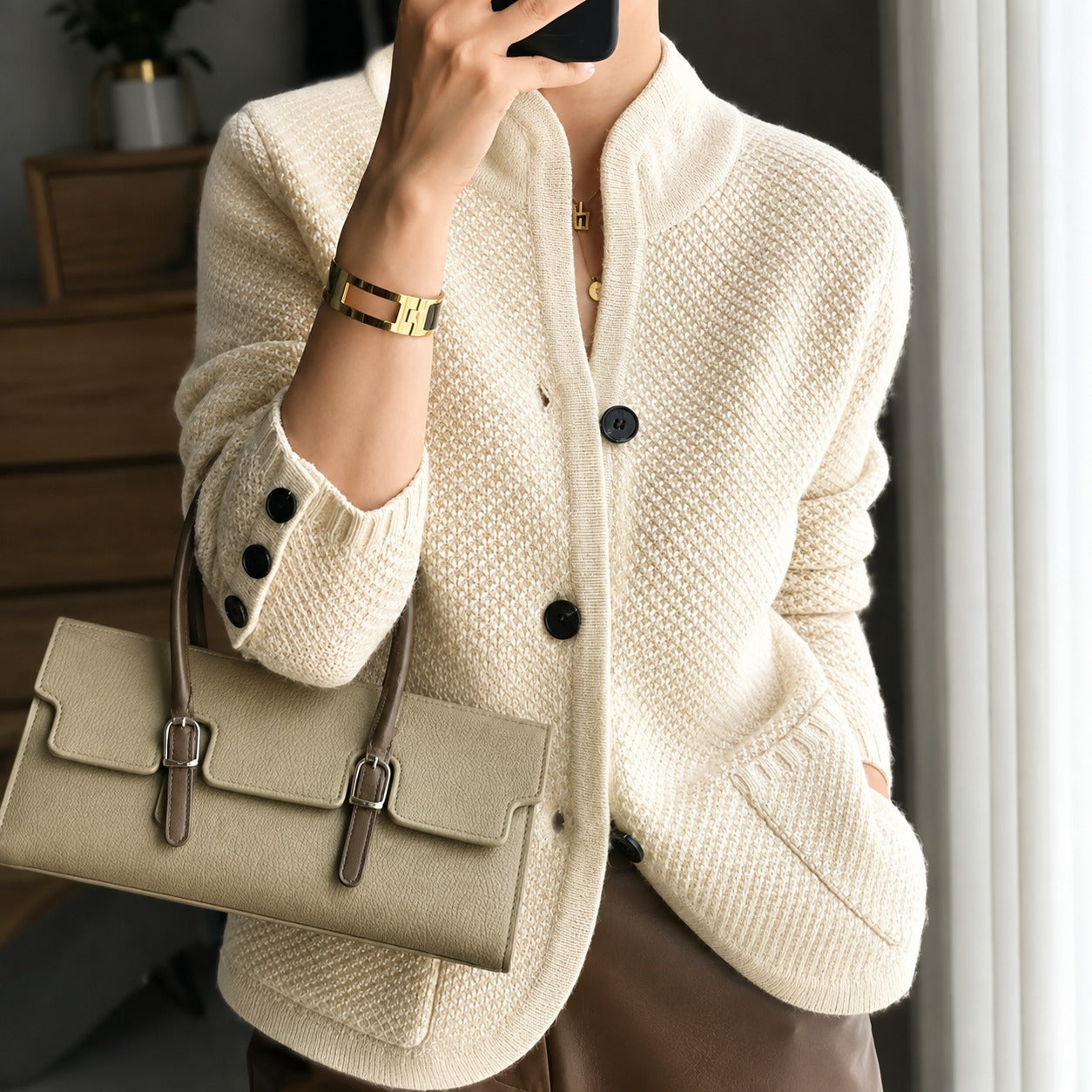 Edda - Warmer Cardigan mit Knöpfen