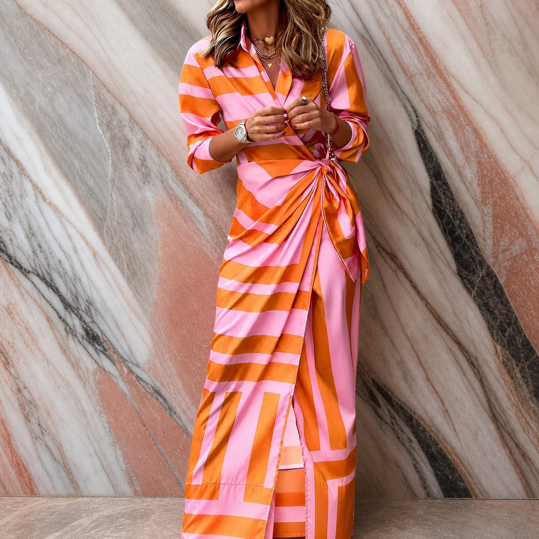 Aliza - Stilvolles Wickelkleid mit Streifen
