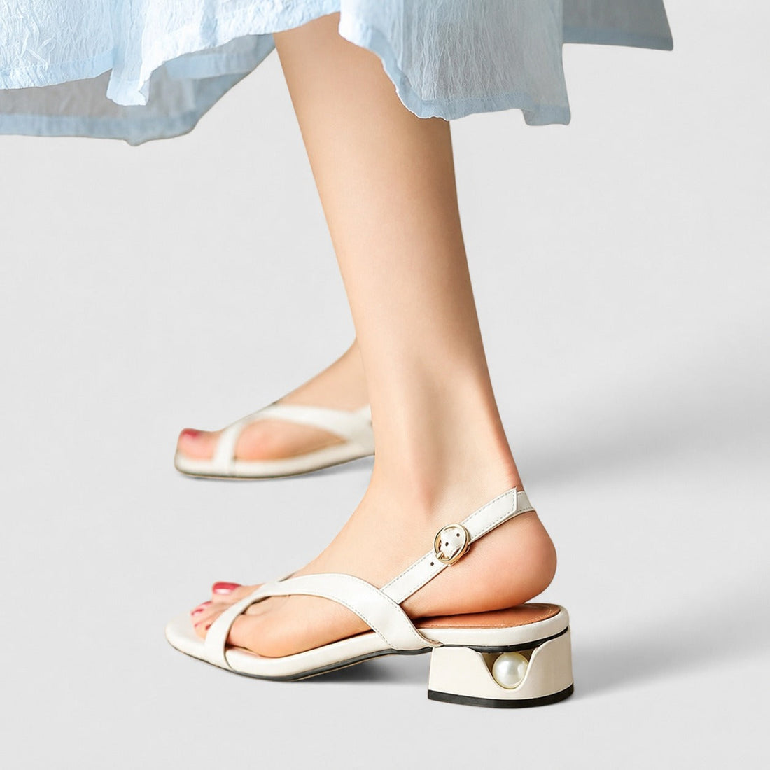Laide - Komfortable Sandalen mit T-Riemen