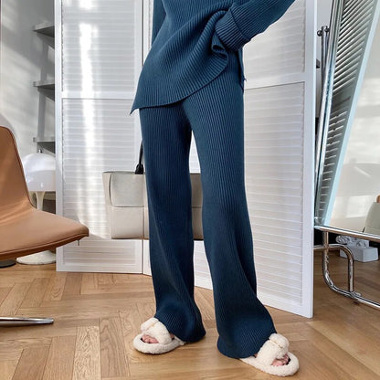 Elisa – Two-Piece Knitting Set