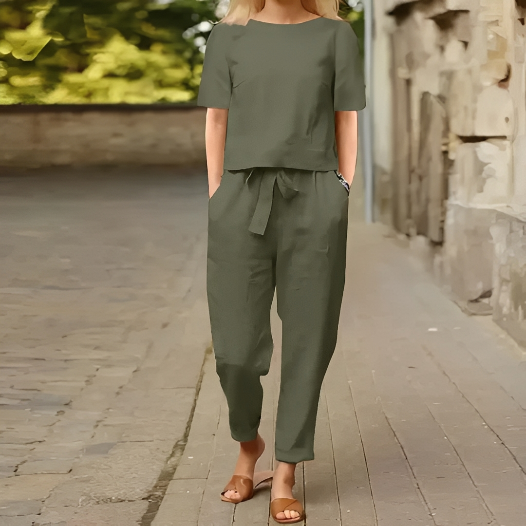 Mélina - Vintage women's blouse and wide women's pants set