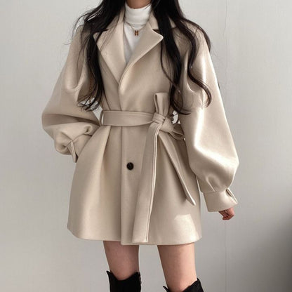 Penelope – Stylish coat for any occasion