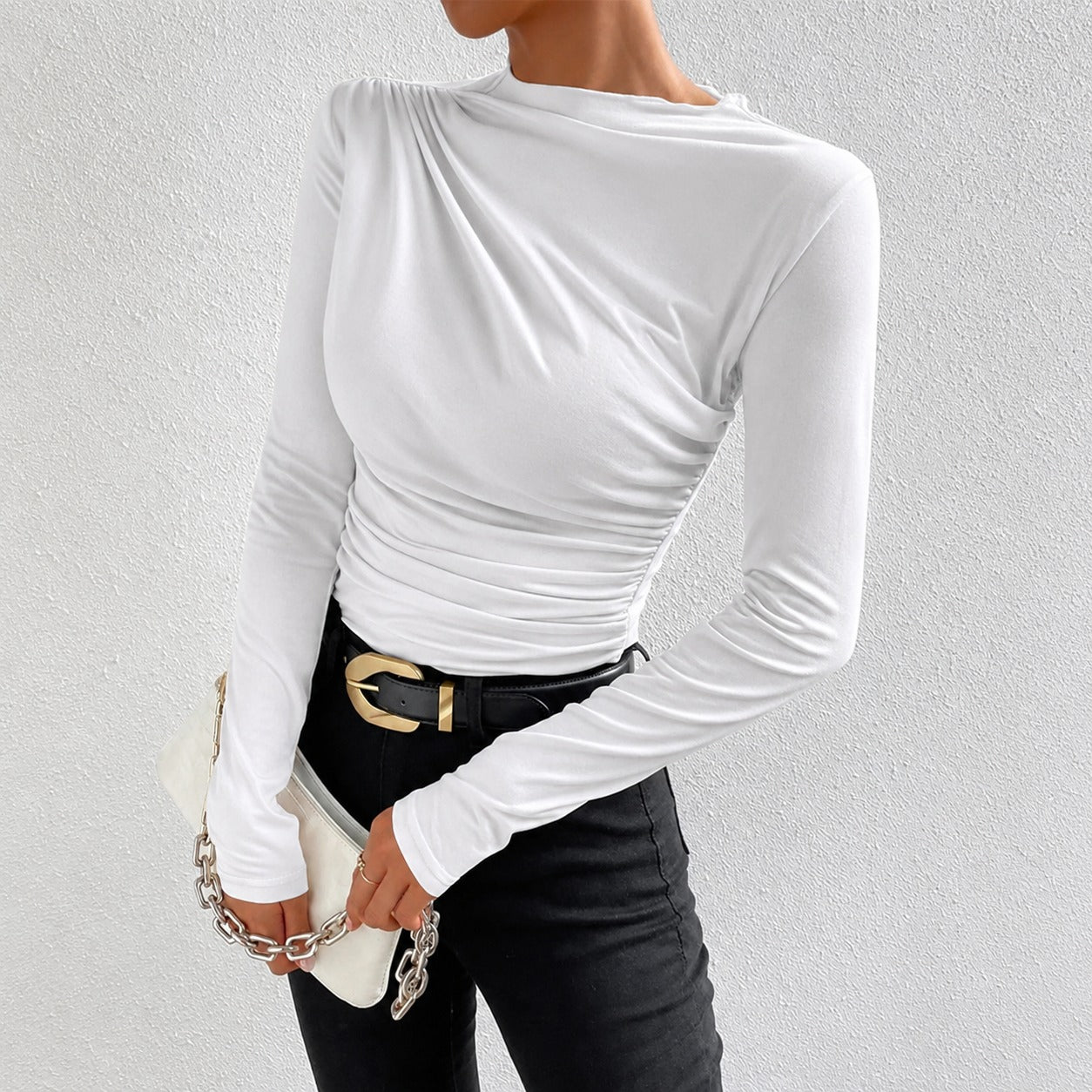 Livia - Langärmliges, figurbetontes Shirt mit Rüschen