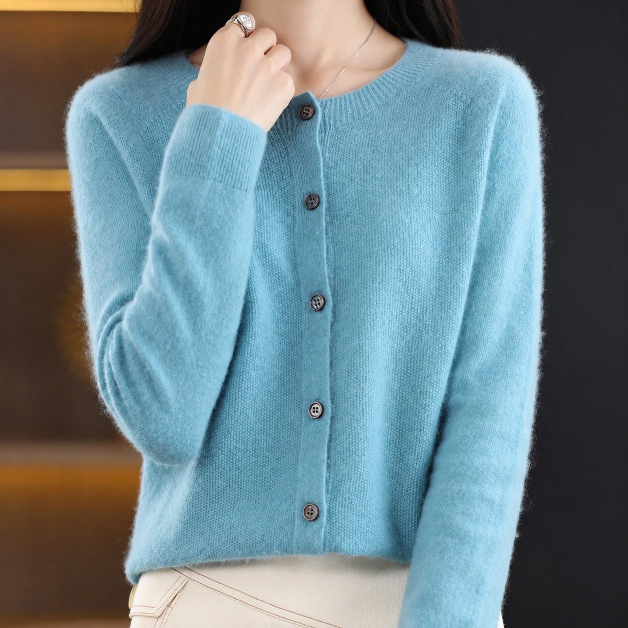 Ina - Eleganter Damenpullover mit Rundhalsausschnitt