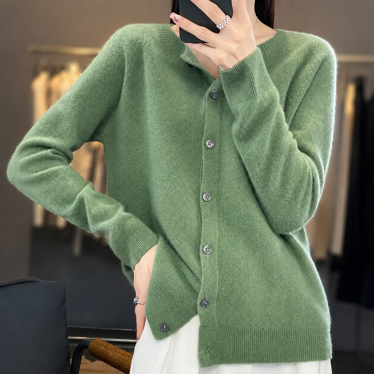 Ina - Eleganter Damenpullover mit Rundhalsausschnitt