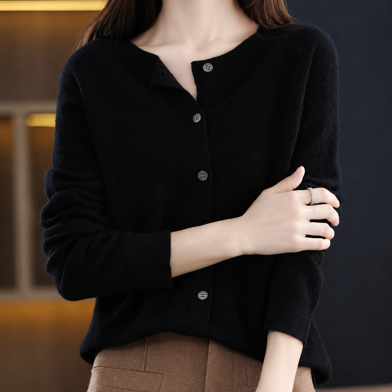 Ina - Eleganter Damenpullover mit Rundhalsausschnitt