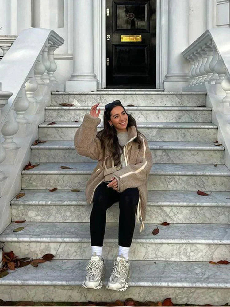 Daria – Oversize Teddy-Mantel