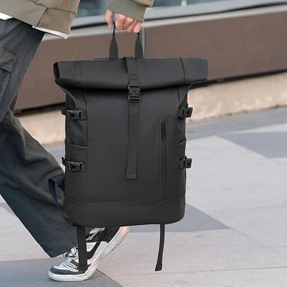 Johnny - Elegant Backpack for Men with Laptop Compartment