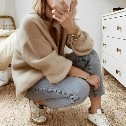 Mildred - Warme oversized Damen-Strickjacke