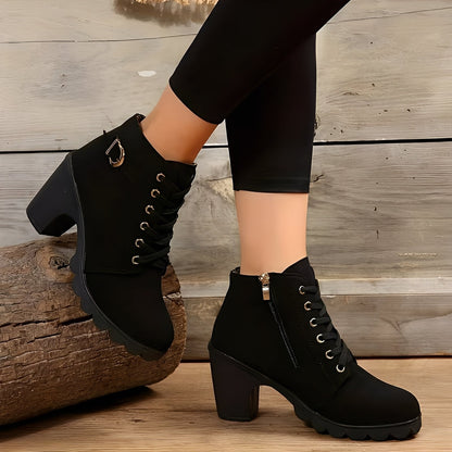 Roxanne - Trendy women's ankle boots with block heel