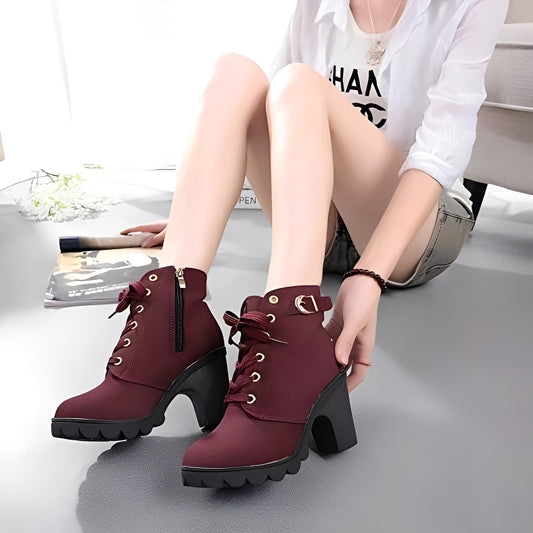 Roxanne - Trendy women's ankle boots with block heel