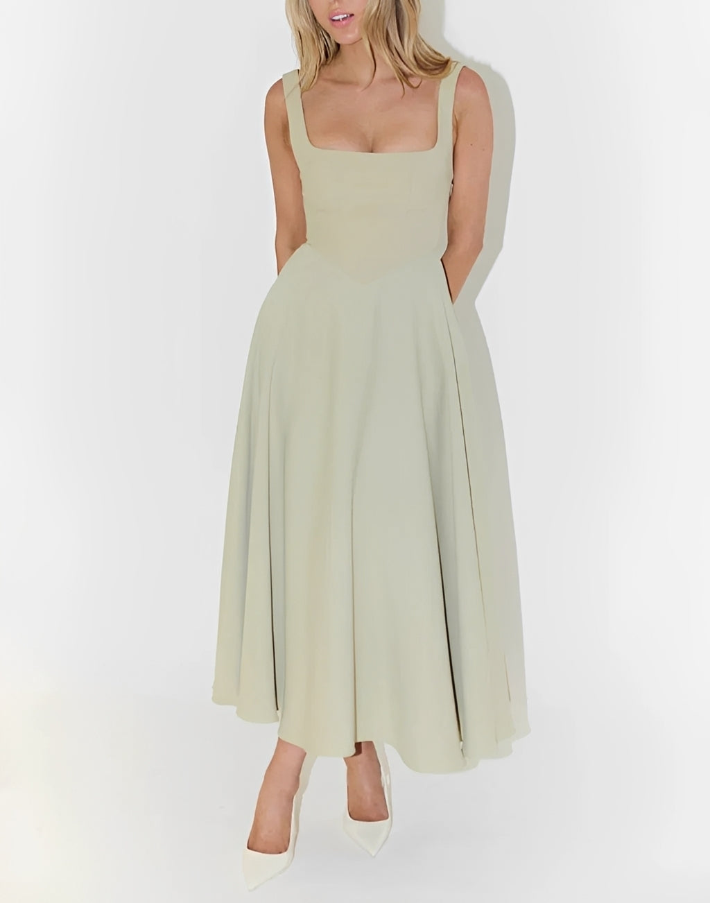 Shelley - Ärmelloses Midikleid